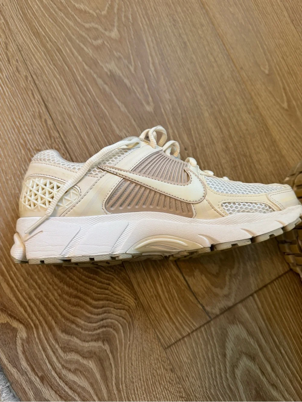 Nike worn handful